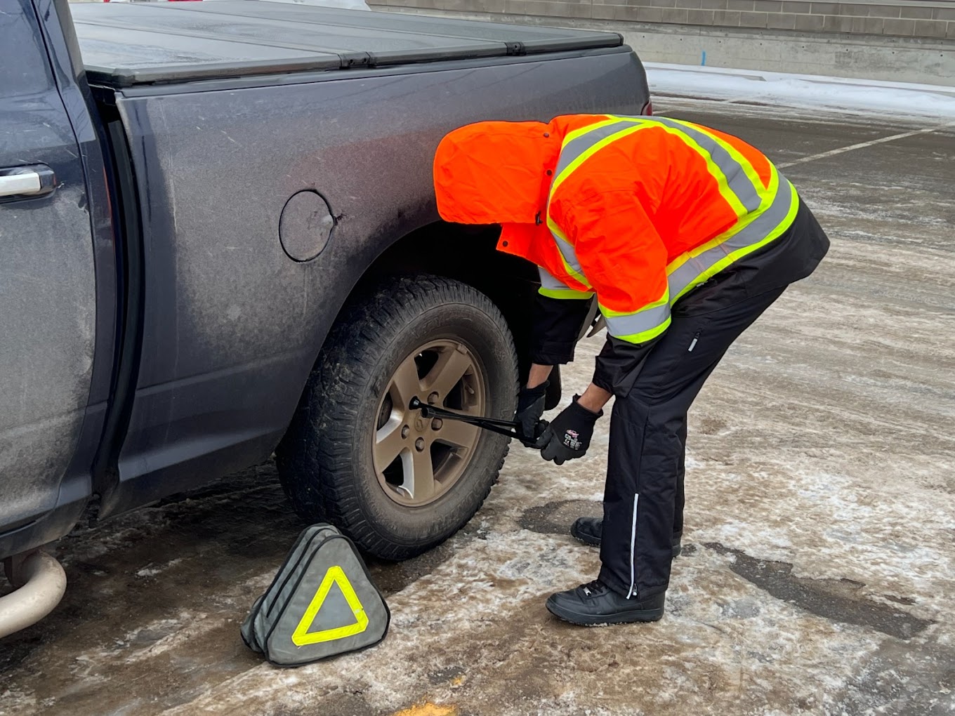 Tire change, Repair service in Calgary by RST Roadside Service & Towing